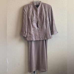 Kathy Roberts women’s formal dress with matching jackets size 18